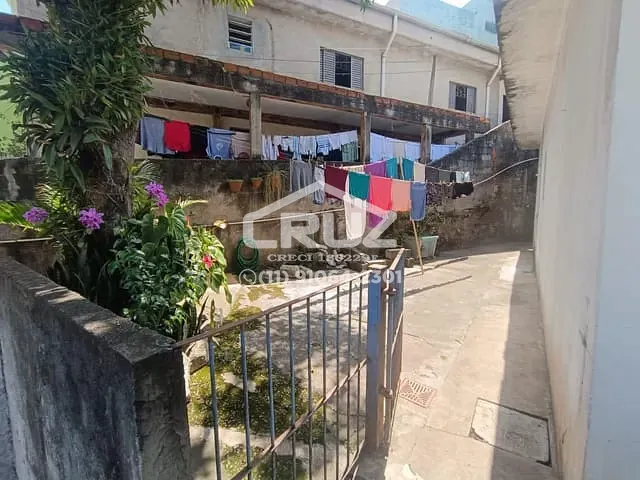 Casa 3 quartos e 1 banheiro, à venda, no bairro Vila Fanton em São Paulo