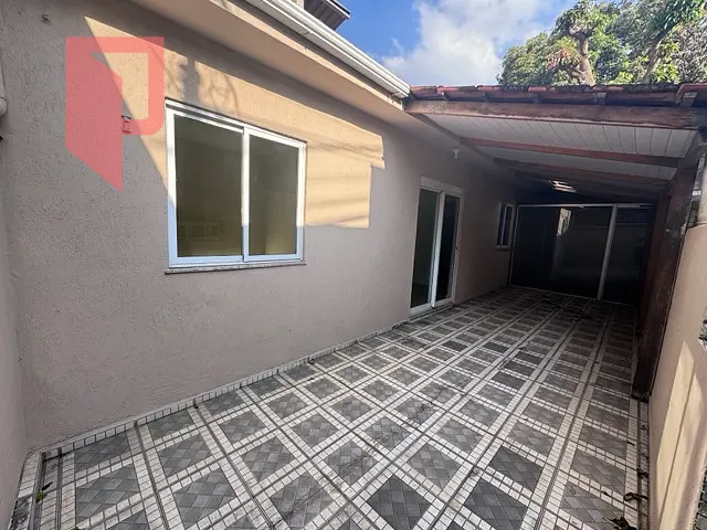 Casa 2 quartos e 1 banheiro, para alugar, no bairro Caiçaras em Belo Horizonte