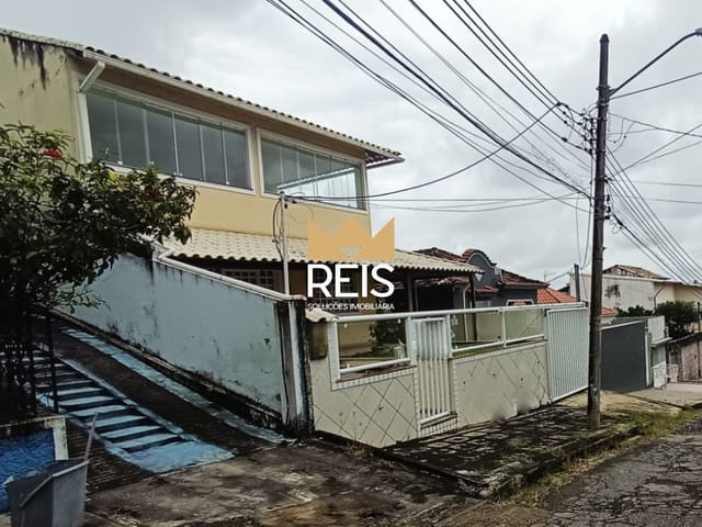 Casa com 247m² 4 quartos e 2 banheiros, à venda, no bairro Campo Grande em Rio de Janeiro