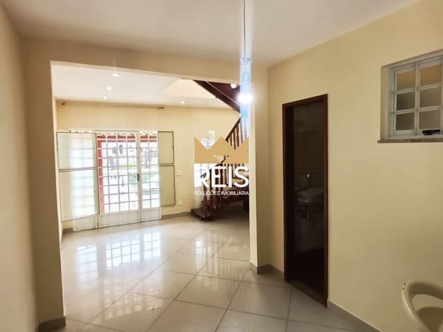Casa com 247m² 4 quartos e 2 banheiros, à venda, no bairro Campo Grande em Rio de Janeiro