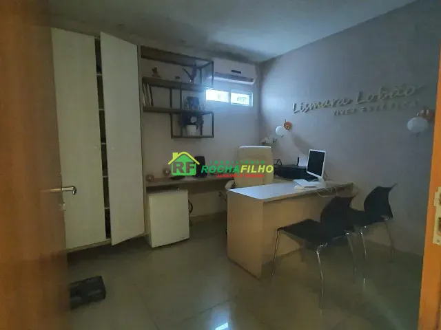 Casa com 1100m², à venda ou para alugar, no bairro Ininga em Teresina