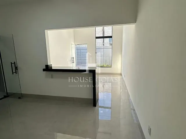 Casa com 150m² 3 quartos e 2 banheiros, à venda, no bairro Jardim Curitiba em Goiânia