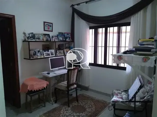Casa à venda, no bairro Vila Cabral em Registro