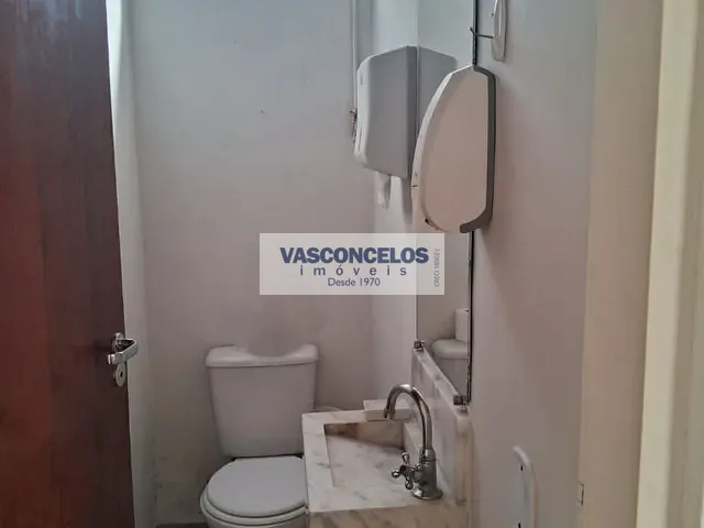 Casa com 260m² 10 quartos e 3 banheiros, à venda, no bairro Vila Ema em São José dos Campos