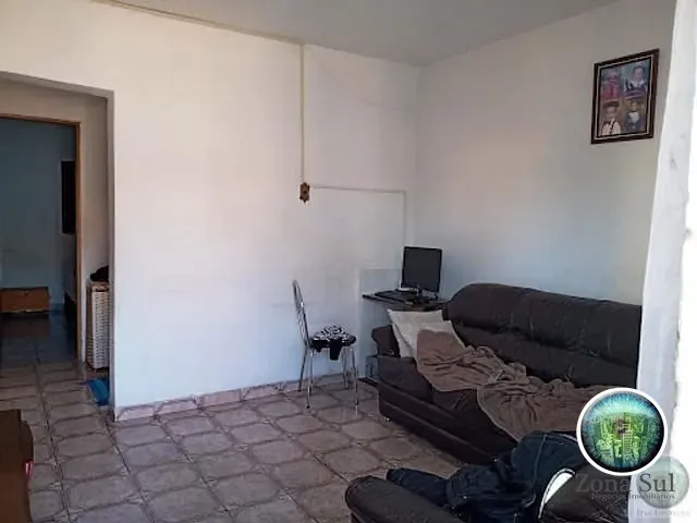 Casa com 175m² 3 quartos e 2 banheiros, à venda, no bairro Parque Jataí em Votorantim