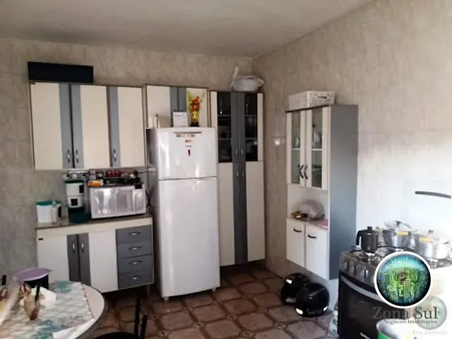 Casa com 175m² 3 quartos e 2 banheiros, à venda, no bairro Parque Jataí em Votorantim