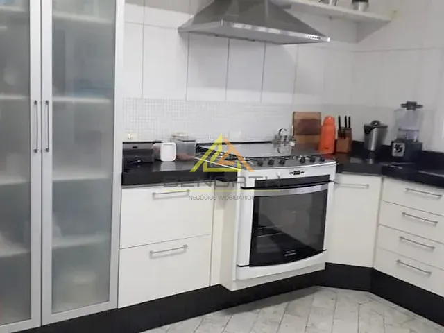 Casa com 210m² 3 quartos e 4 banheiros, à venda, no bairro Vila Paulicéia em São Paulo