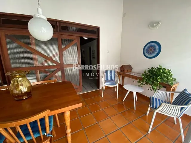 Casa com 473m² 4 quartos e 4 banheiros, à venda, no bairro Suíssa em Aracaju