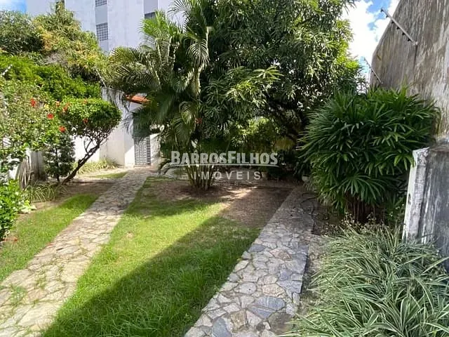 Casa com 473m² 4 quartos e 4 banheiros, à venda, no bairro Suíssa em Aracaju