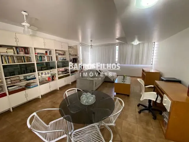 Casa com 473m² 4 quartos e 4 banheiros, à venda, no bairro Suíssa em Aracaju