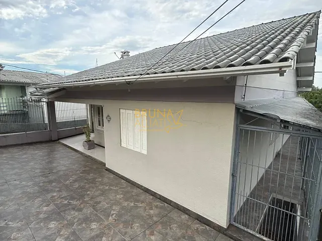 Casa 4 quartos e 2 banheiros, para alugar, no bairro Vila Irma em Sapiranga