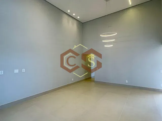 Casa com 300m² 3 quartos e 5 banheiros, à venda, no bairro Jardim Esplanada em Indaiatuba