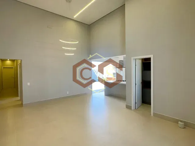 Casa com 300m² 3 quartos e 5 banheiros, à venda, no bairro Jardim Esplanada em Indaiatuba