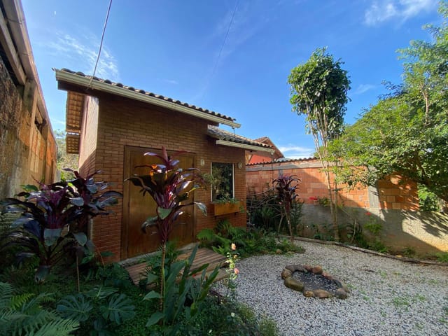 Foto do Casa - À VENDA: Casa no Pântano do Sul, com 02 dormitórios em terreno de 240m² – Florianópolis, Santa Catarina | Costão Sul Imóveis