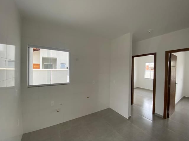 Casa com 178m² 2 quartos e 2 banheiros, à venda, no bairro Quinta dos Açorianos em Barra Velha