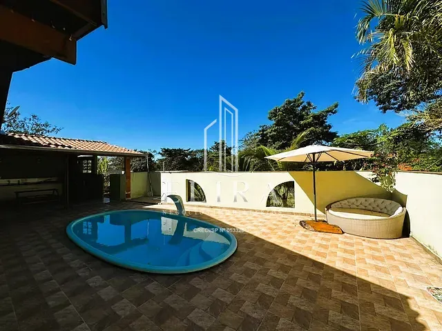 Chácara com 7m² 3 quartos e 3 banheiros, à venda, no bairro Chácaras de Recreio Represa em Nova Odessa