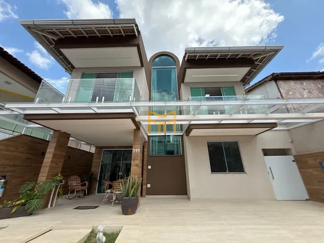 Casa 3 quartos e 5 banheiros, à venda, no bairro Parque Verde em Belém