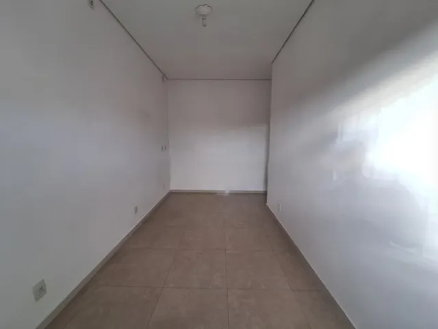 Casa 2 quartos e 1 banheiro, para alugar, no bairro Vila Gustavo em São Paulo