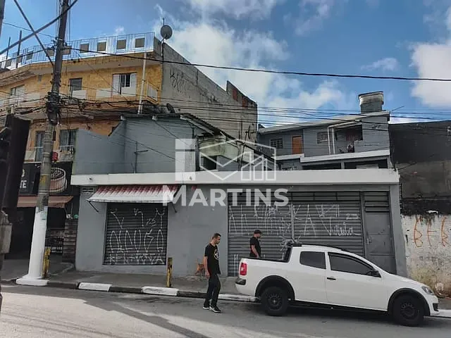 Casa com 204m² 4 quartos e 4 banheiros, à venda, no bairro Bussocaba em Osasco