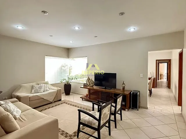 Casa com 455m² 3 quartos e 1 banheiro, à venda, no bairro Residencial Esplanada em Salto