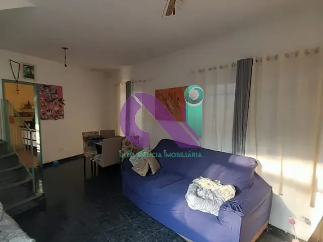 Casa 2 quartos e 3 banheiros, à venda, no bairro Jardim das Flores em Osasco