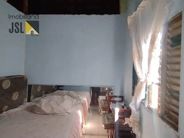 Casa com 360m² 4 quartos e 1 banheiro, à venda, no bairro Vila São João em Caçapava