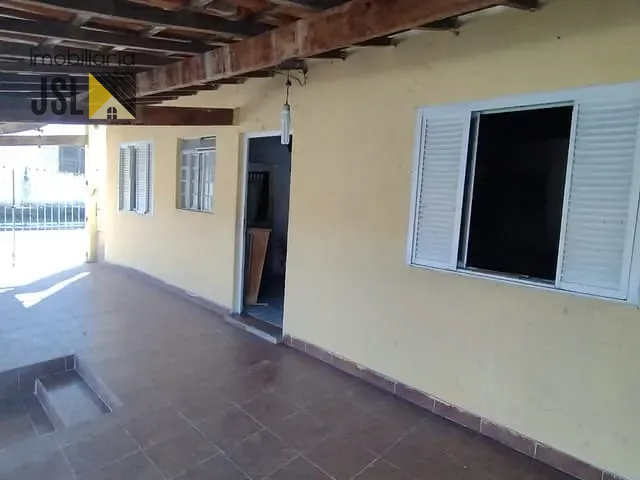 Casa com 360m² 4 quartos e 1 banheiro, à venda, no bairro Vila São João em Caçapava