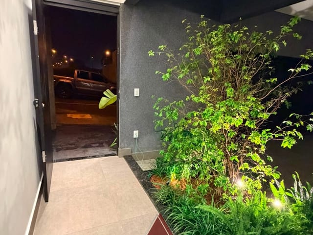 Casa com 200m² 3 quartos e 4 banheiros, à venda, no bairro Loteamento Quinta do Oeste em Franca