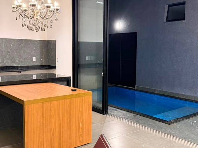 Casa com 200m² 3 quartos e 4 banheiros, à venda, no bairro Loteamento Quinta do Oeste em Franca