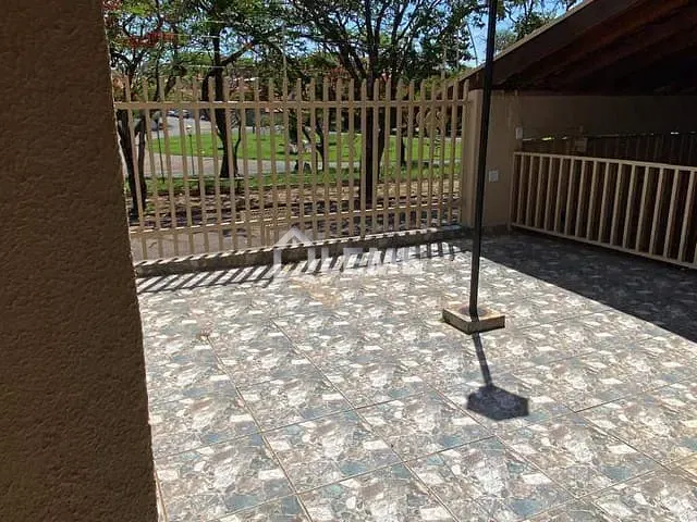 Casa com 360m² 3 quartos e 2 banheiros, à venda, no bairro Jardim Alvorada em Mococa