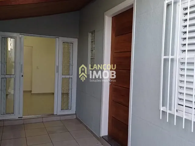 Casa com 172m² 3 quartos e 1 banheiro, à venda, no bairro Vila Arens II em Jundiaí