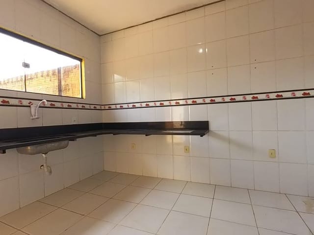 Foto do Casa - Casa para locação, Juparana, Araçuaí, MG | Rede Max Imoveis