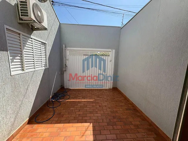 Casa com 250m² 3 quartos e 2 banheiros, à venda, no bairro Jardim Marajoara em Ituverava