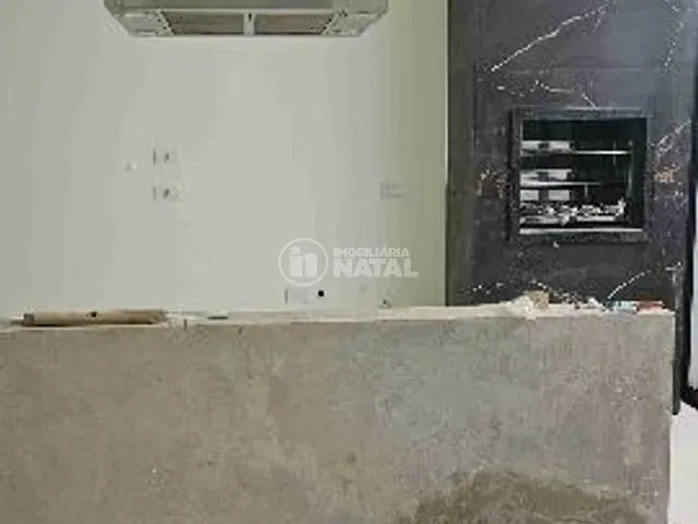 Casa com 250m² 3 quartos e 4 banheiros, à venda, no bairro Esperança em Londrina