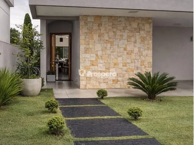 Casa com 360m² 3 quartos e 3 banheiros, à venda, no bairro Condomínio Terras Alpha Anápolis em Anápolis
