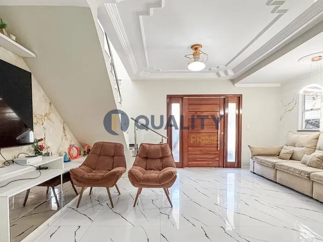 Casa com 153m² 4 quartos e 3 banheiros, à venda, no bairro Jardim Cearense em Fortaleza