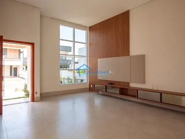 Casa com 300m² 3 quartos e 5 banheiros, à venda, no bairro Jardim Esplanada em Indaiatuba