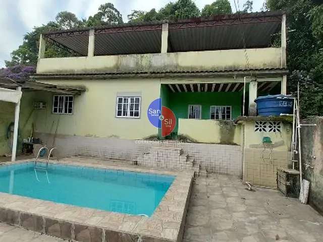 Casa com 360m² 3 quartos e 1 banheiro, à venda, no bairro Jardim da Paz (Praia de Mauá) em Magé