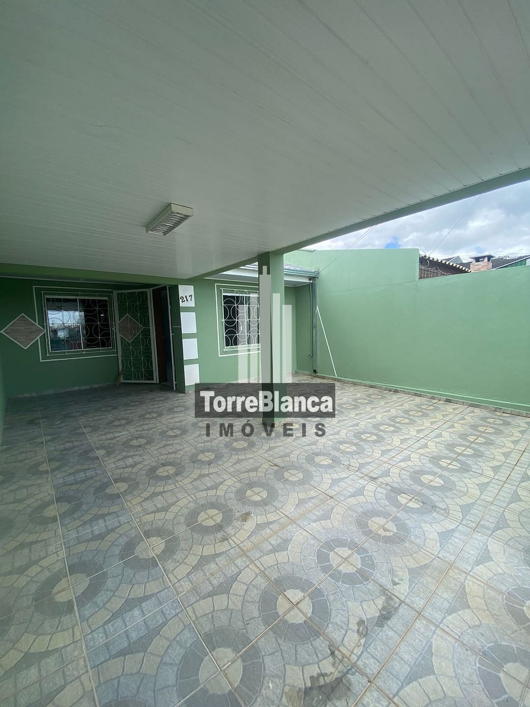 Casa à venda com 2 quartos, 61m² - Foto 4