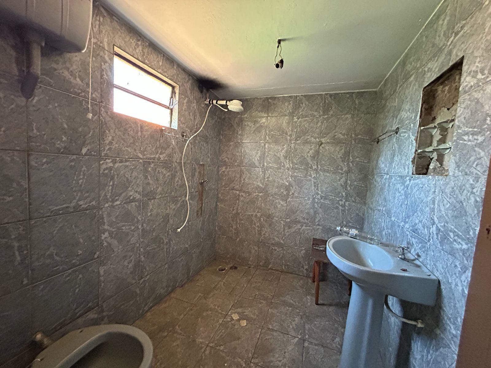 Casa à venda com 3 quartos, 180m² - Foto 7