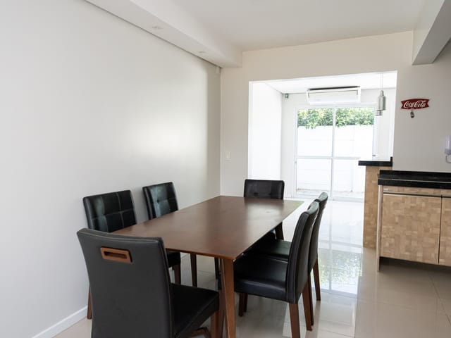 Casa com 123m² 3 quartos e 2 banheiros, à venda, no bairro Areal em Pelotas