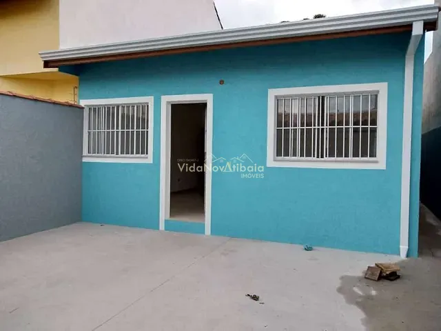 Casa 3 quartos e 1 banheiro, à venda, no bairro Nova Cerejeira em Atibaia