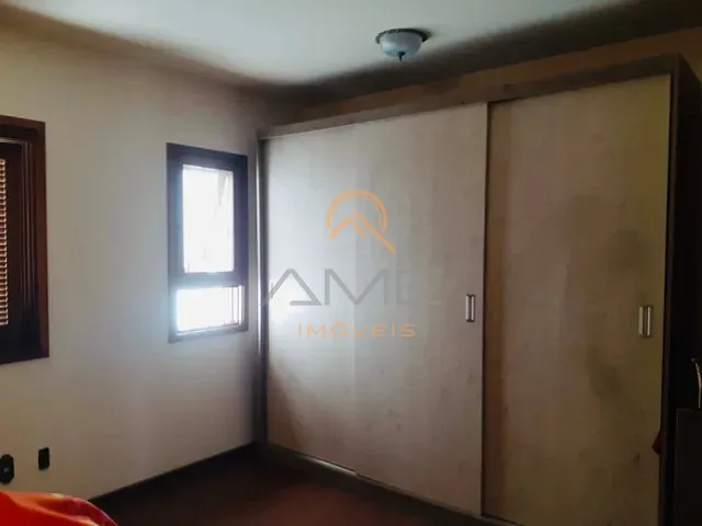 Casa com 627m² 3 quartos e 3 banheiros, à venda, no bairro Areal em Pelotas