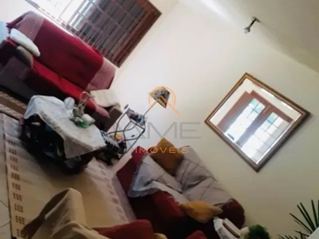Casa com 627m² 3 quartos e 3 banheiros, à venda, no bairro Areal em Pelotas