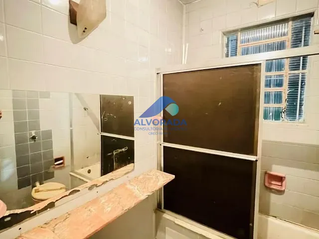 Casa com 220m² 1 quarto e 1 banheiro, para alugar, no bairro Vila Maria em São José dos Campos
