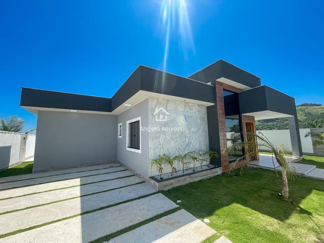 Casa com 450m² 3 quartos e 2 banheiros, à venda, no bairro Cajueiros (Itaipuaçu) em Maricá