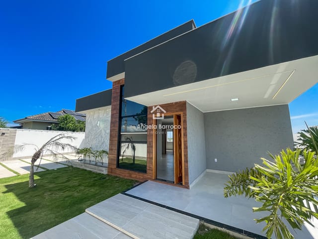 Casa com 450m² 3 quartos e 2 banheiros, à venda, no bairro Cajueiros (Itaipuaçu) em Maricá