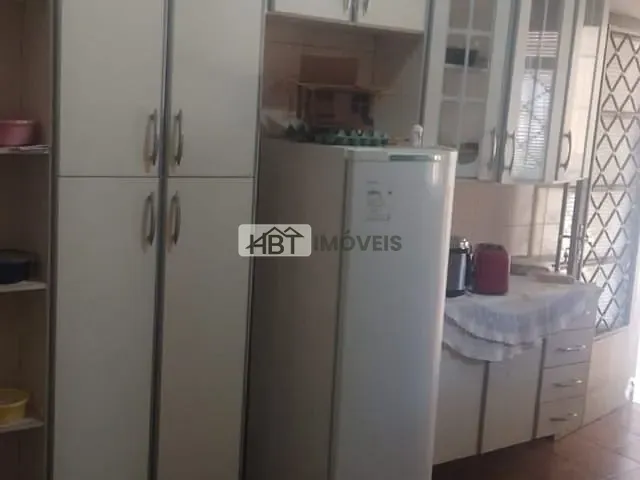Casa 3 quartos e 2 banheiros, à venda, no bairro Vila Falcão em Bauru