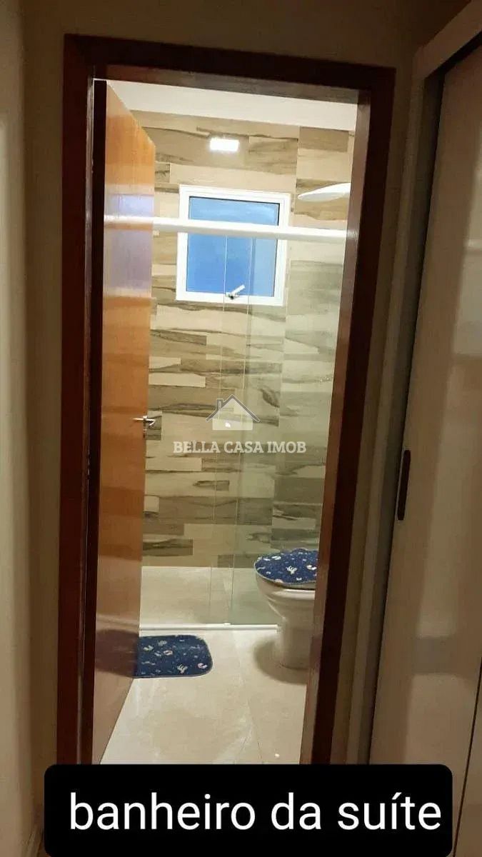 Casa à venda com 4 quartos, 250m² - Foto 6