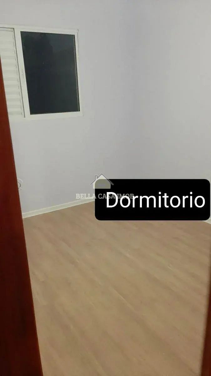 Casa à venda com 4 quartos, 250m² - Foto 4